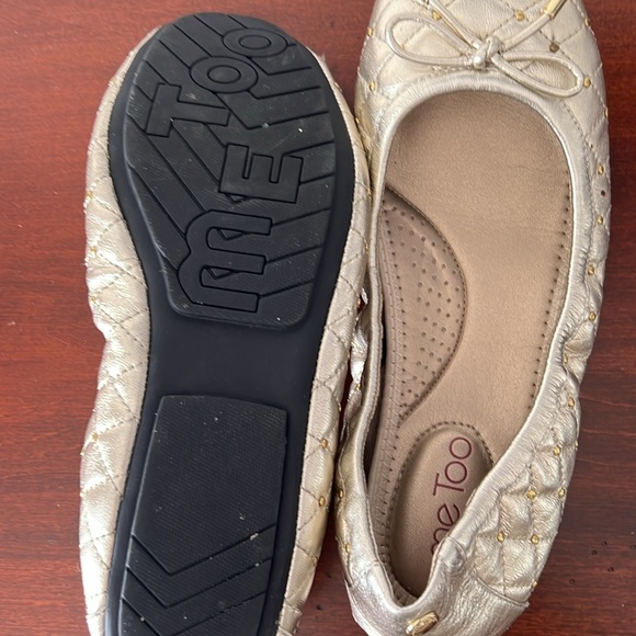 ME TOO Gold Ballet Flats - Picture 6 of 6